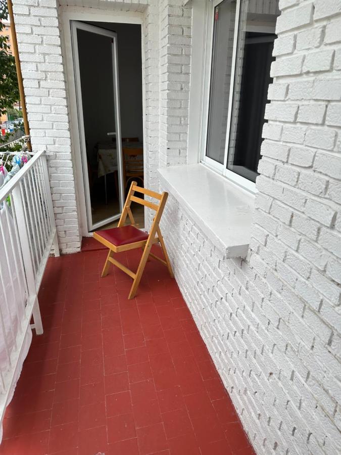 El Gengo Hostel Madrid Exterior photo